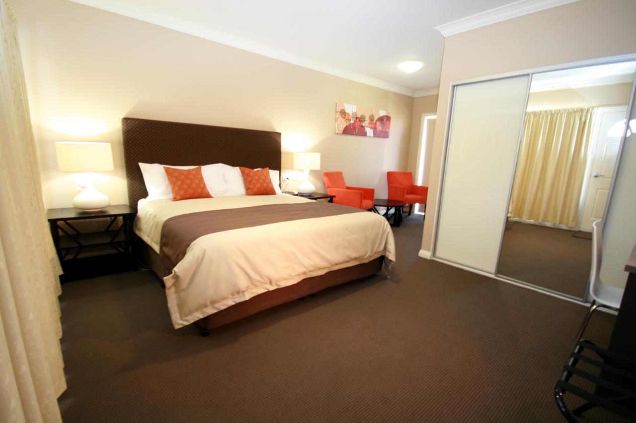 Sundowner Motel Hotel Whyalla Dış mekan fotoğraf
